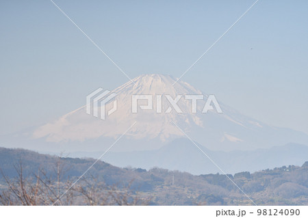 二宮の吾妻山から見る富士山 二宮の吾妻山から見る富士山 98124090