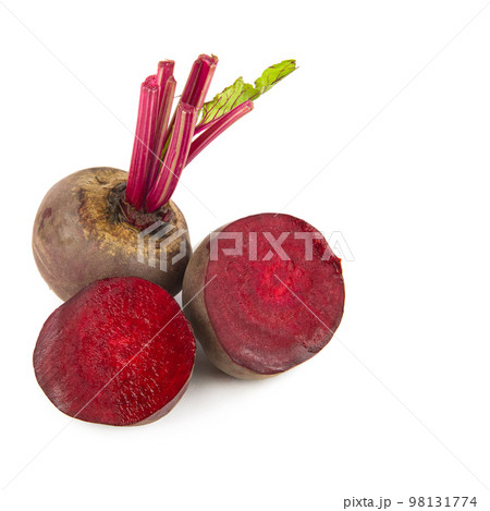 Beet root isolated on white background. Free space for text. 98131774