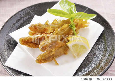 ハゼの唐揚げ ハゼの唐揚げ 98137333