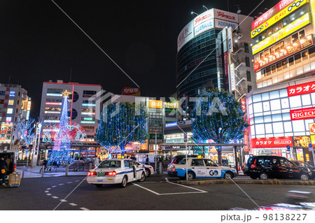 《東京都》赤羽駅前・繁華街の夜景 《東京都》赤羽駅前・繁華街の夜景 98138227