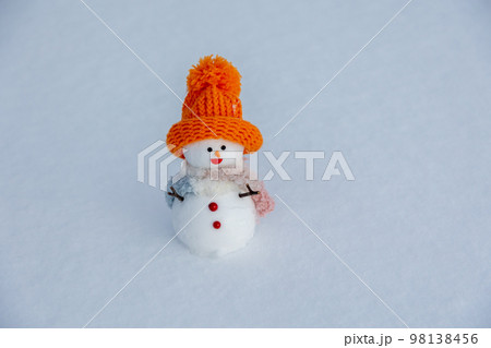 手創りの雪だるま 98138456