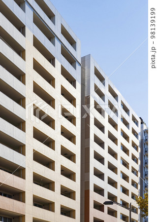 【住まいイメージ】大型マンション外観 98139199