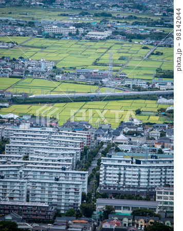平塚の景勝地 湘南平から見える景色 東海道新幹線 平塚の景勝地 湘南平から見える景色 東海道新幹線 98142044