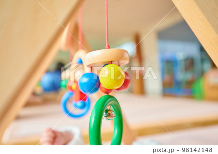 子ども用のおもちゃ 幼児 乳幼児 木製 子ども用のおもちゃ 幼児 乳幼児 木製 98142148