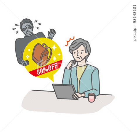 詐欺ショッピングサイトに気付いたシニア女性 詐欺ショッピングサイトに気付いたシニア女性 98142181