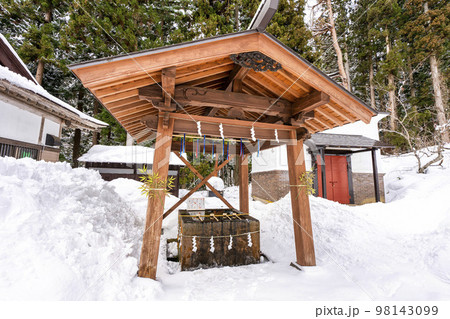 冬の土津神社 手水舎 福島県猪苗代町 冬の土津神社 手水舎 福島県猪苗代町 98143099
