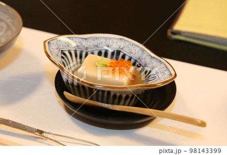 祇園 祇園花見小路 祇園割烹 正月料理 京料理 日本料理 懐石料理 和風懐石 和食 懐石コース 祇園 祇園花見小路 祇園割烹 正月料理 京料理 日本料理 懐石料理 和風懐石 和食 懐石コース 98143399
