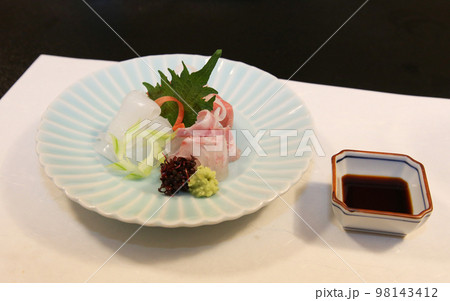 祇園　祇園花見小路　祇園割烹　正月料理　京料理　日本料理　懐石料理　和風懐石　和食　懐石コース　 98143412