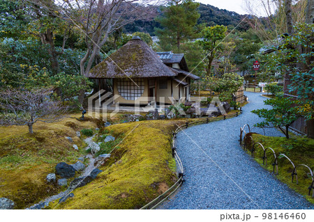 古都京都　東山　高台寺　茶室「遺芳庵」 98146460