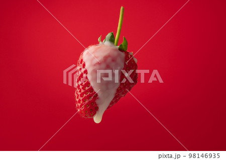 いちご 98146935