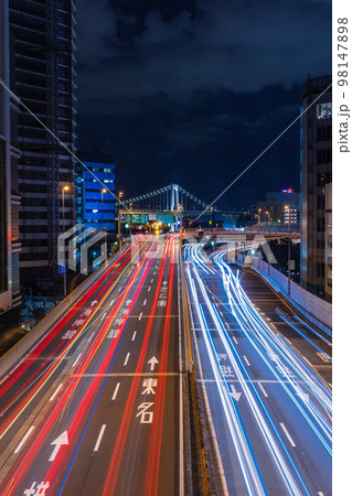 首都高速から望む東京の夜景 首都高速から望む東京の夜景 98147898