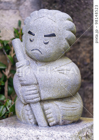 下田宝福寺の坂本龍馬像 98148523