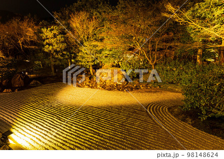 古都京都　東山花灯路　圓徳院　南庭　 98148624