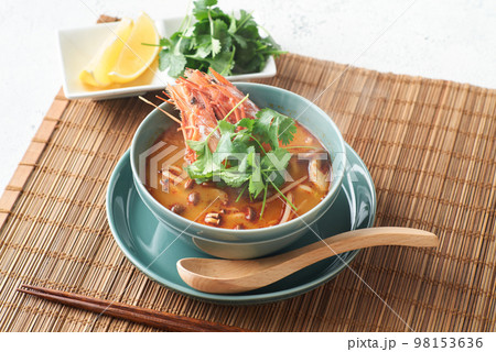 トムヤンクン 98153636