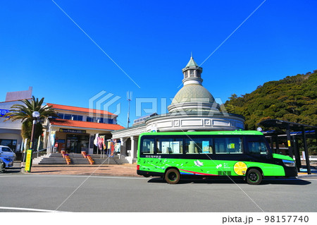 【徳島県】晴天の道の駅宍喰温泉（阿佐海岸鉄道　DMV） 98157740