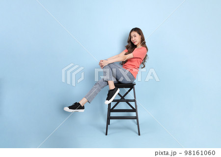 Casual Asian Woman 98161060