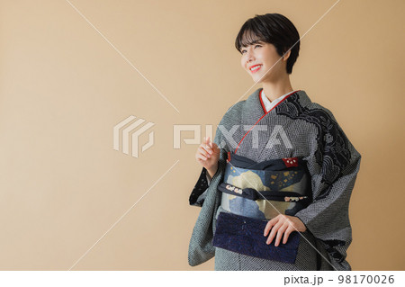 黒い絞りの訪問着 黒い絞りの訪問着 98170026