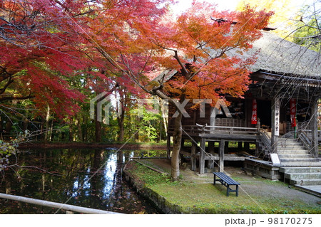 世界遺産中尊寺 弁財天堂 世界遺産中尊寺 弁財天堂 98170275