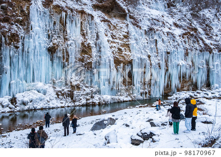 白川氷柱群 98170967