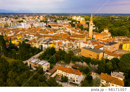 Aerial cityscape of Pordenone, Italy 98171307