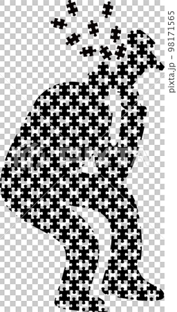 心身が病んでパズルピースのように崩壊していく男性のシルエット 98171565