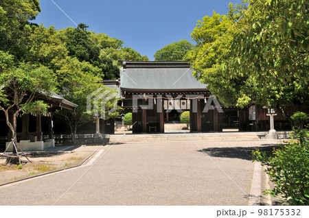竃山神社(山門) 【和歌山県和歌山市和田】 竃山神社(山門) 【和歌山県和歌山市和田】 98175332