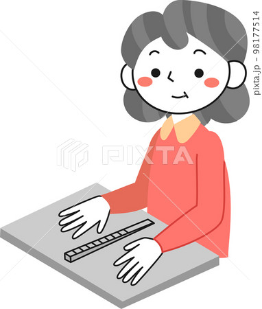 MD法で骨密度測定をするシニア女性 98177514