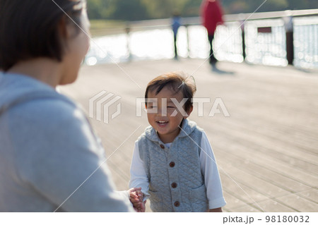 3 years old 3 years old 98180032