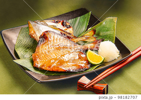 焼き魚イメージ 98182707