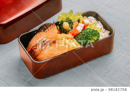 和風弁当イメージ 98182708