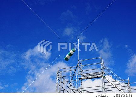 建築現場根吹き流し　現場の吹き流し 98185142