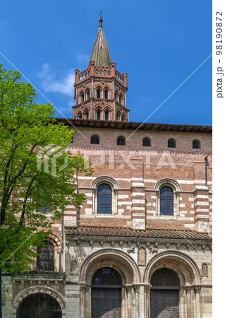Basilica of Saint-Sernin, Toulouse, France 98190872
