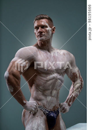男性 bodybuilder nude 