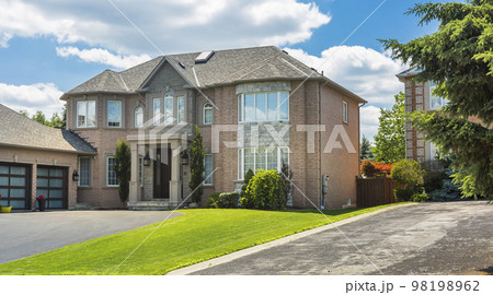 Custom built luxury house in the suburbs of Toronto, Canada. Custom built luxury house in the suburbs of Toronto, Canada. 98198962