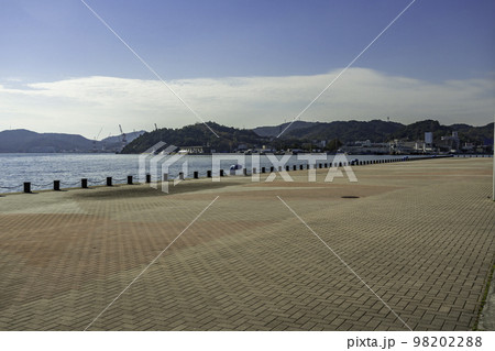 宇野港　大型客船バース　岡山県玉野市 98202288