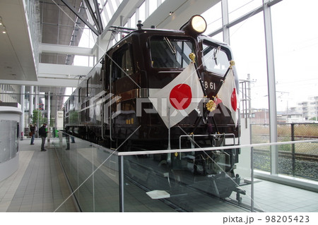 鉄道博物館のお召機EF58 61 98205423