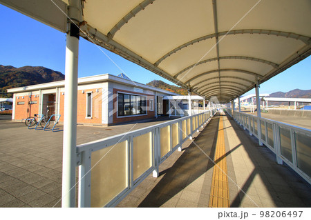 小用港旅客ターミナル (江田島) 小用港旅客ターミナル (江田島) 98206497