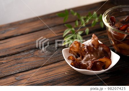 国産の乾燥きくらげ（木耳）きくらげ 98207425