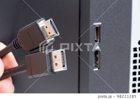 HDMIとDisplayPort 98221285
