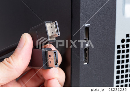 HDMIとDisplayPort 98221286