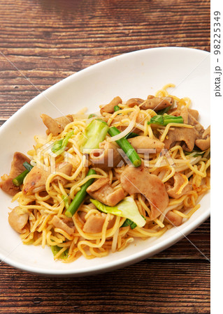 ホルモン焼きそば 98225349