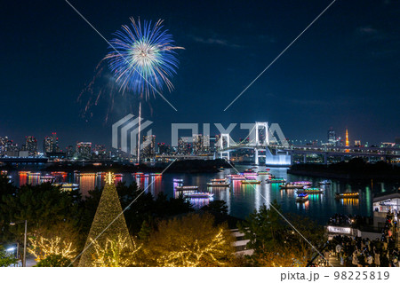 お台場レインボー花火2022 98225819