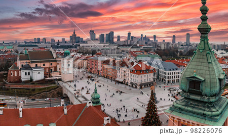 Aerial view of the Christmas tree near Castle Square with Column of Sigismund in polish capital - Warsaw. Christmas spirit in Warsaw city. 98226076