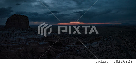 Endless desert view of Arizona, USA. Red rocks, no life for miles. Scottsdale Arizona desert landscape, USA at dusk Endless desert view of Arizona, USA. Red rocks, no life for miles. Scottsdale Arizona desert landscape, USA at dusk 98226328