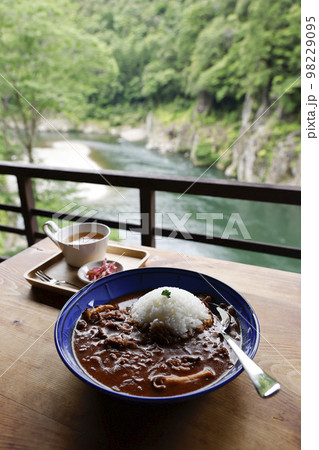 瀞峡　瀞ホテル 98229095