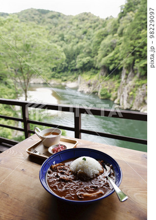 瀞峡　瀞ホテル 98229097