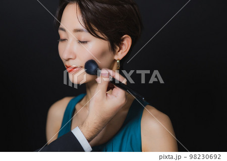 ヘアメイク　撮影 98230692