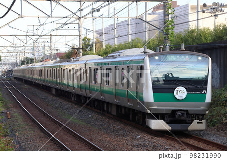 ［JA］埼京線E233系電車（鉄道開業150周年記念） 98231990