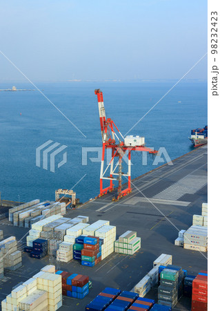 国際貨物港のイメージ 98232423