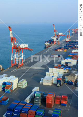 国際貨物港のイメージ 98232426